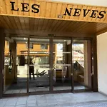 شقة Neves - Location: Pour 4 Personnes Dans Un Quartier Anime فال تورُن