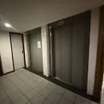 Neves - Location: Pour 4 Personnes Dans Un Quartier Anime * فال تورُن